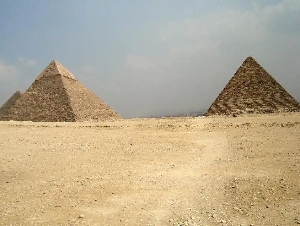 Giza pyramid, Giza, Egypt Travel Booking